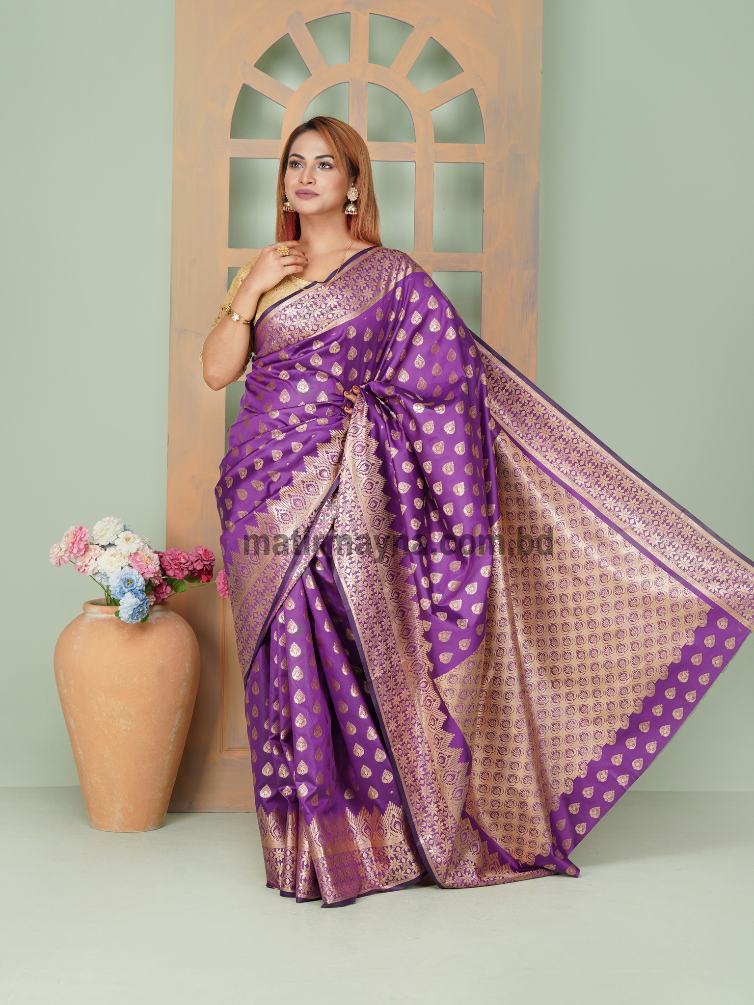 রাজকীয় বেগুনি কাতান সিল্ক শাড়ি কোড নং 003
